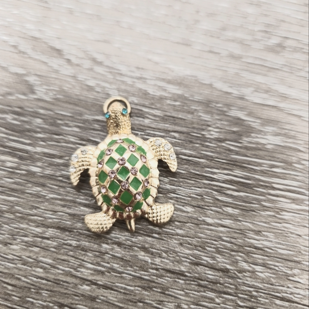Turtle Pendant